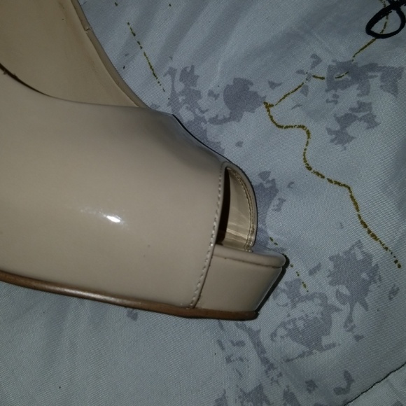 Nine West nude open toe heels - Picture 3 of 5